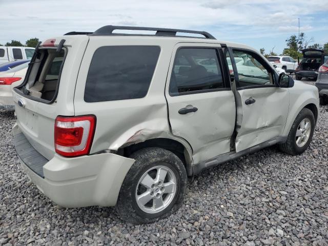 1FMCU03G79KC02406 - 2009 FORD ESCAPE XLT WHITE photo 3