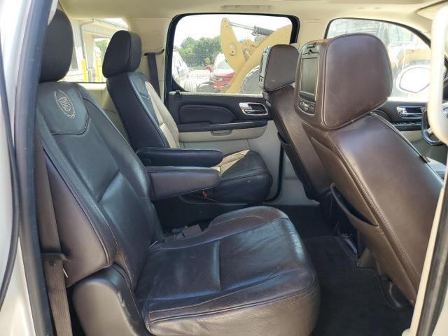 1GYS4KEF0ER163797 - 2014 CADILLAC ESCALADE ESV PLATINUM Weiß Foto 11