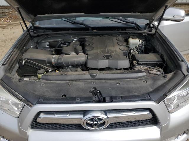 JTEZU5JR0B5022314 - 2011 TOYOTA 4RUNNER SR5 银色 照片 12