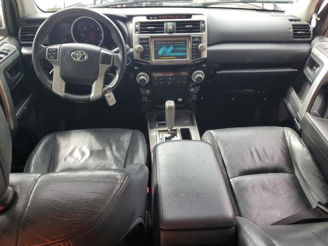 JTEZU5JR0B5022314 - 2011 TOYOTA 4RUNNER SR5 银色 照片 8