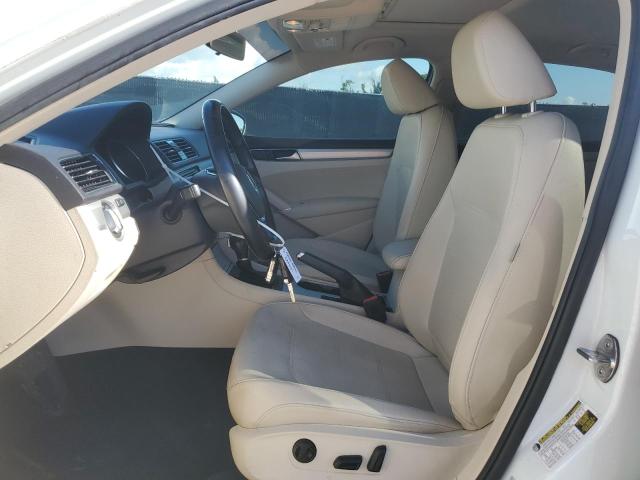 1VWLA7A39KC012996 - 2019 VOLKSWAGEN PASSAT WOLFSBURG WHITE photo 7