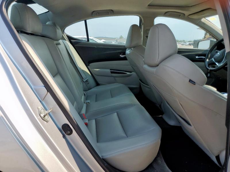 19UUB2F33HA005550 - 2017 ACURA TLX SILVER photo 10