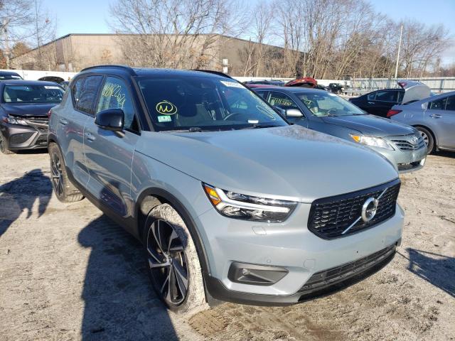 YV4162UM5L2311182 - 2020 VOLVO XC40 T5 R- GRAY photo 4