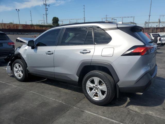 2T3W1RFV4MC095518 - 2021 TOYOTA RAV4 XLE Gümüş foto 2