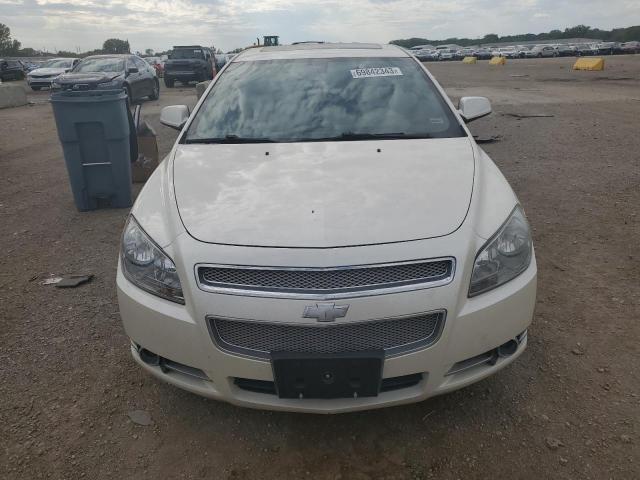 1G1ZE5E79AF325426 - 2010 CHEVROLET MALIBU LTZ 白色 照片 5