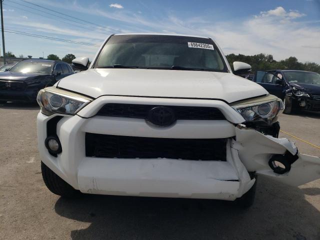 JTEZU5JR9F5103334 - 2015 TOYOTA 4RUNNER SR5 白色 照片 5