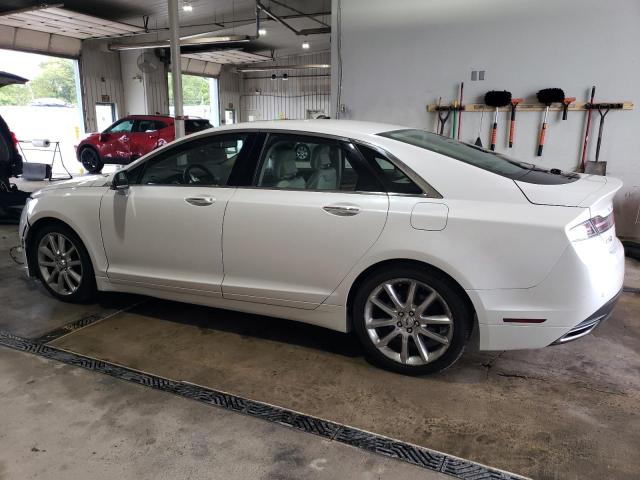 3LN6L2J95GR614820 - 2016 LINCOLN MKZ WHITE photo 2