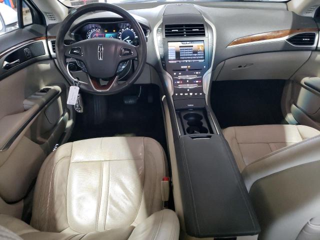 3LN6L2J95GR614820 - 2016 LINCOLN MKZ WHITE photo 8