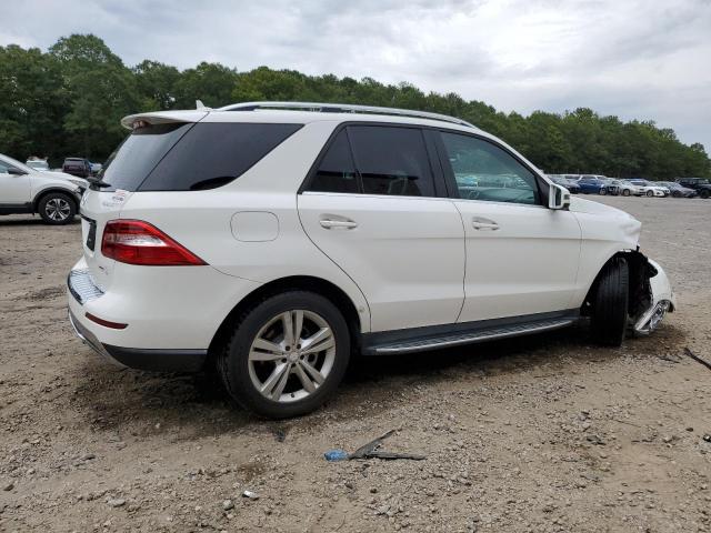 4JGDA5HB2FA534827 - 2015 MERCEDES-BENZ ML 350 4MATIC WHITE photo 3