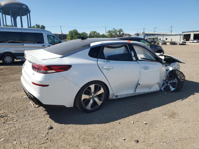 5XXGT4L37KG295215 - 2019 KIA OPTIMA LX WHITE photo 3