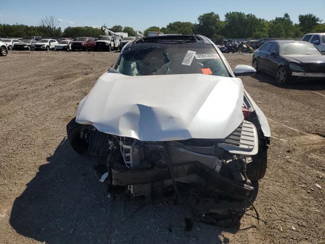 5XXGT4L37KG295215 - 2019 KIA OPTIMA LX WHITE photo 5