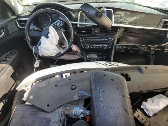 5XXGT4L37KG295215 - 2019 KIA OPTIMA LX WHITE photo 8