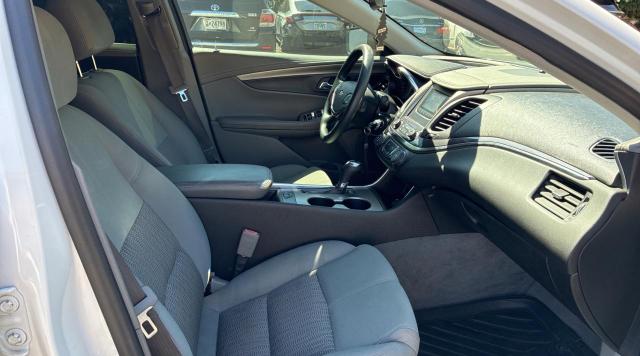 2G11X5SA0G9124751 - 2016 CHEVROLET IMPALA LS WHITE photo 5