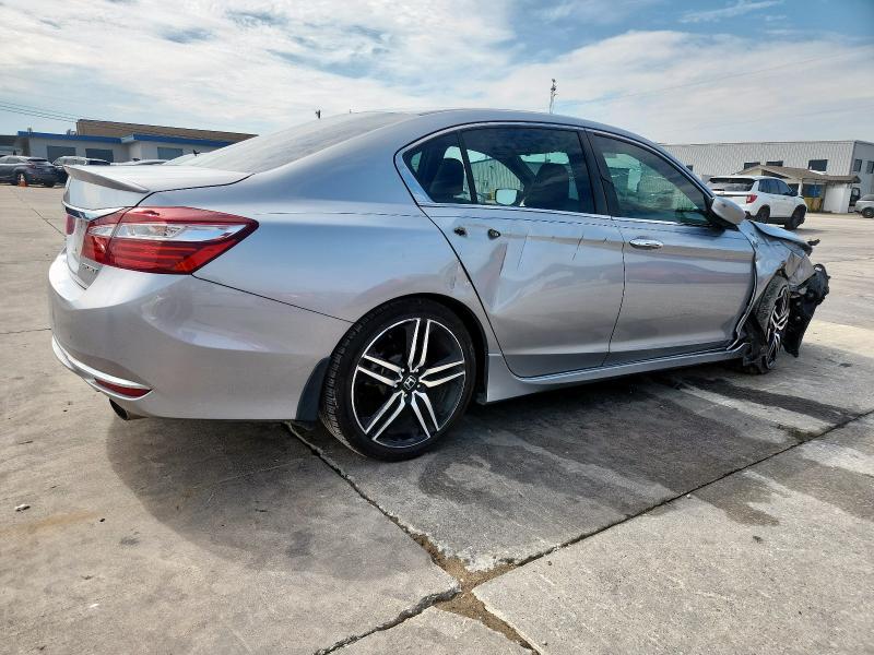 1HGCR2F58HA242642 - 2017 HONDA ACCORD SPORT 银色 照片 3