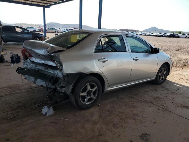 JTDBU4EE5AJ077919 - 2010 TOYOTA COROLLA BASE Srebrny zdjęcie 3