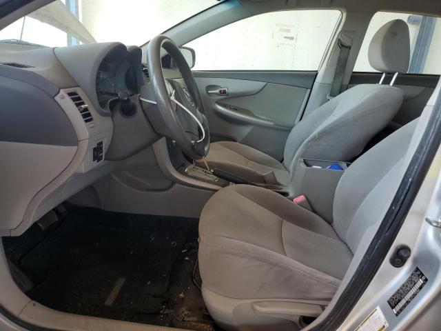 JTDBU4EE5AJ077919 - 2010 TOYOTA COROLLA BASE Srebrny zdjęcie 7
