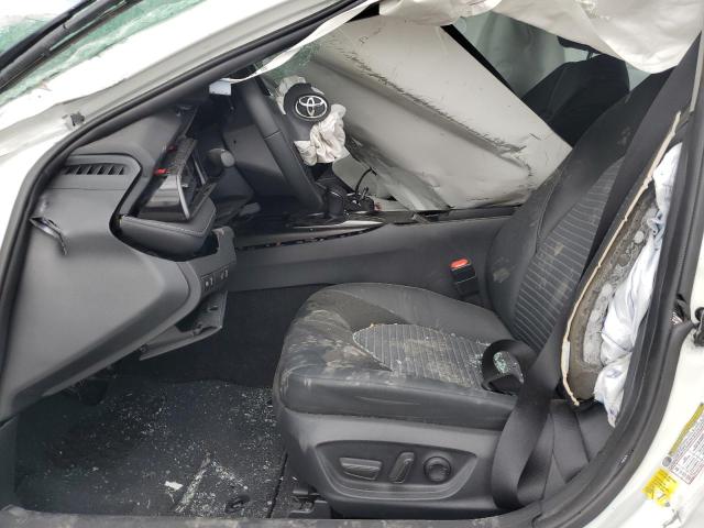 4T1G11AK4RU245032 - 2024 TOYOTA CAMRY SE NIGHT SHADE WHITE photo 7