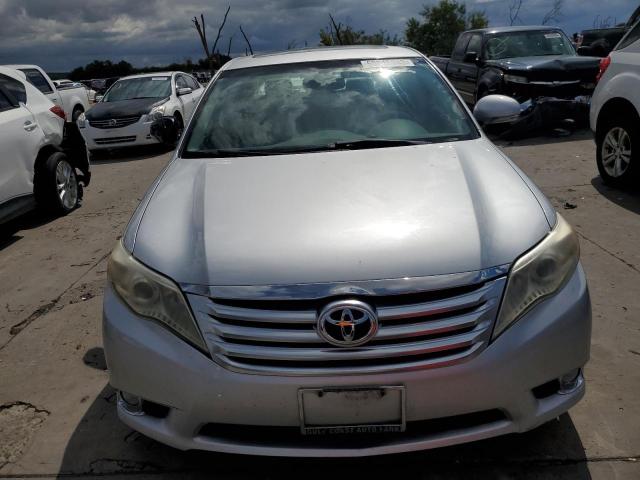 4T1BK3DB8BU392300 - 2011 TOYOTA AVALON BASE 银色 照片 5