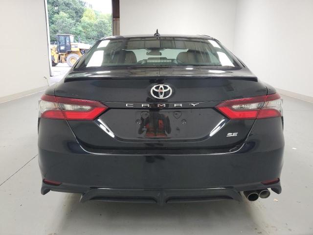 4T1G11AK7PU729290 - 2023 TOYOTA CAMRY SE NIGHT SHADE BLACK photo 6