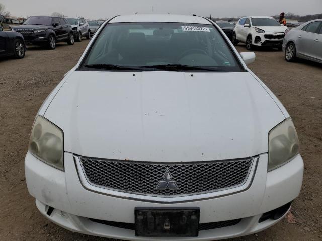 4A32B2FF2CE006171 - 2012 MITSUBISHI GALANT FE WHITE photo 5