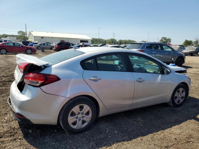 3KPFK4A7XJE220424 - 2018 KIA FORTE LX SILVER photo 3