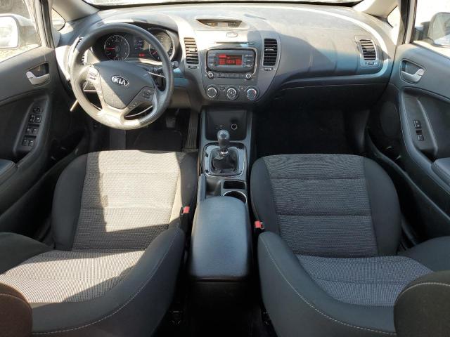 3KPFK4A7XJE220424 - 2018 KIA FORTE LX SILVER photo 8