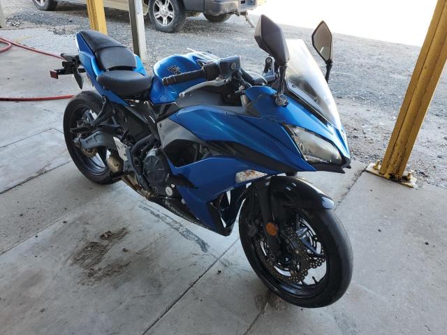 JKAEXEJ13JDA03018 - 2018 KAWASAKI EX650 J ლურჯი ფოტო 1