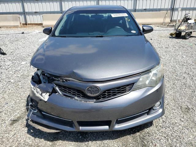4T1BF1FK0CU048984 - 2012 TOYOTA CAMRY BASE 灰色 照片 5