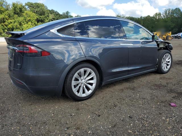 5YJXCBE28GF005115 - 2016 TESLA MODEL X GRAY photo 3