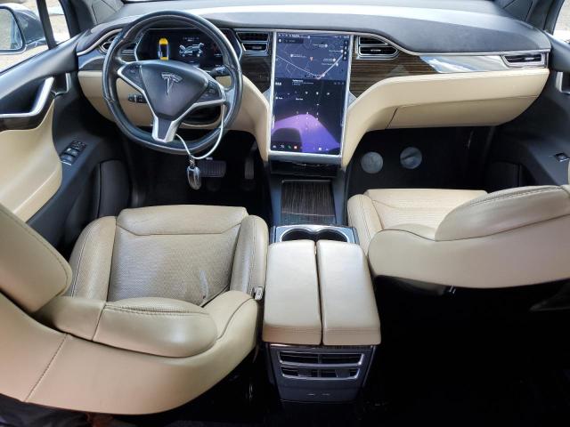 5YJXCBE28GF005115 - 2016 TESLA MODEL X GRAY photo 8