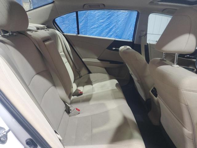 1HGCR2F78HA270135 - 2017 HONDA ACCORD EX თეთრი ფოტო 10