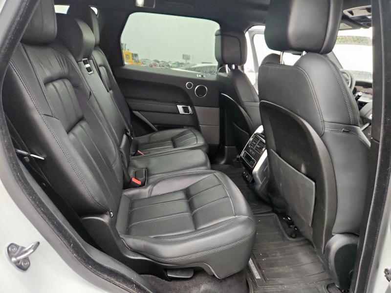 SALWG2RVXKA839496 - 2019 LAND ROVER RANGE ROVE SE WHITE photo 10