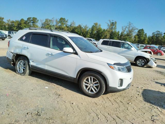 5XYKT4A62EG493675 - 2014 KIA SORENTO LX WHITE photo 4