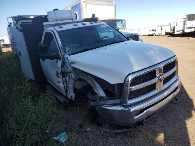 3C7WRNBL1HG510159 - 2017 RAM 5500 თეთრი ფოტო 4