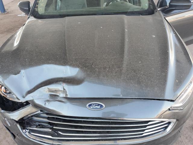 3FA6P0HD7KR176887 - 2019 FORD FUSION SE Մոխրագույն լուսանկար 11