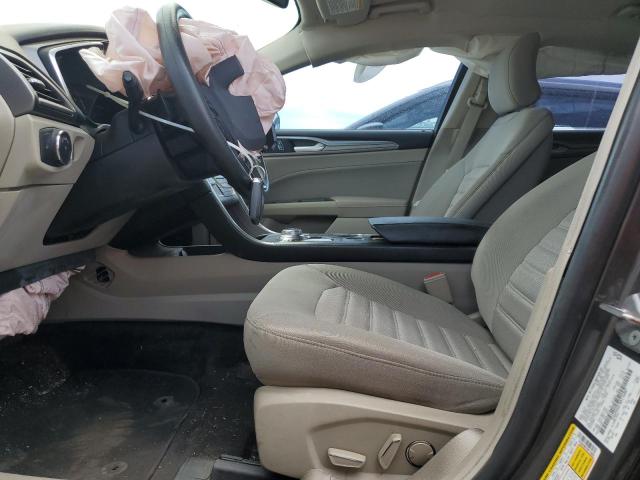 3FA6P0HD7KR176887 - 2019 FORD FUSION SE Մոխրագույն լուսանկար 7