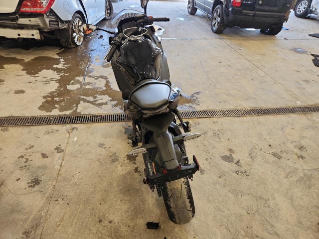 ML5EXER11SDAG0741 - 2025 KAWASAKI EX650 R BLACK photo 4