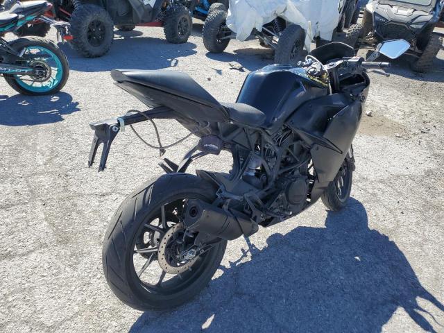 MD2JYJ400JC290439 - 2018 KTM 390 DUKE BLACK photo 4