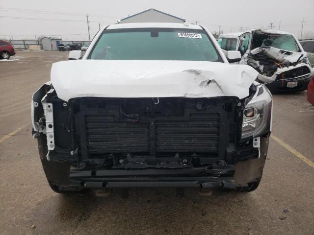 1GKS2FEC3HR363512 - 2017 GMC YUKON XL K1500 SLE WHITE photo 5