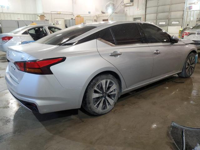 1N4BL4EV4KC179243 - 2019 NISSAN ALTIMA SL SILVER photo 3