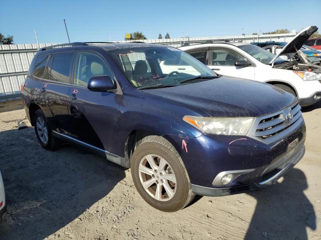 5TDBK3EH4CS134725 - 2012 TOYOTA HIGHLANDER BASE BLUE photo 4