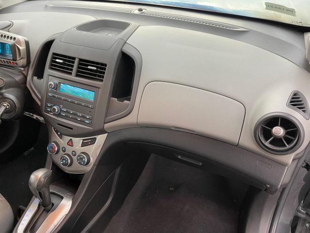 1G1JA5SH8D4153041 - 2013 CHEVROLET SONIC LS 灰色 照片 9