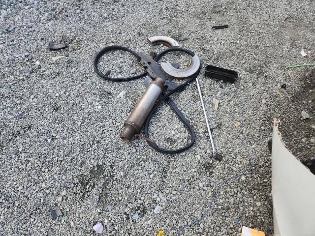 5KBCP3F84AB013815 - 2010 HONDA ACCORD EXL WHITE photo 12