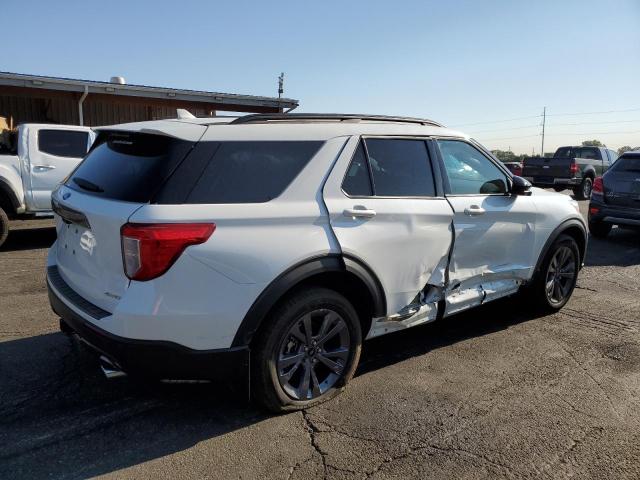1FMSK8DH9RGA69576 - 2024 FORD EXPLORER XLT WHITE photo 3
