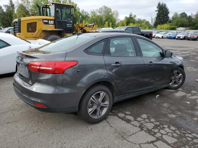 1FADP3FEXJL261420 - 2018 FORD FOCUS SE GRAY photo 3