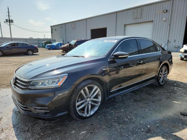 2017 VOLKSWAGEN PASSAT R-LINE, 