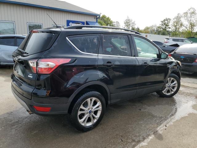 1FMCU0GD6JUD30967 - 2018 FORD ESCAPE SE BLACK photo 3