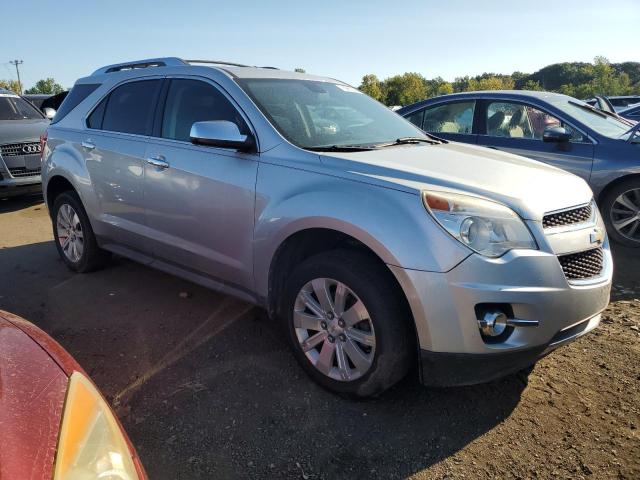 2CNFLGEY1A6337127 - 2010 CHEVROLET EQUINOX LTZ SILVER photo 4