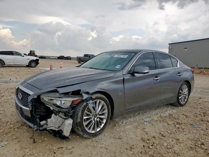 2018 INFINITI Q50 LUXE, 