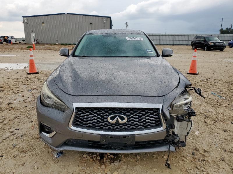 JN1EV7APXJM366329 - 2018 INFINITI Q50 LUXE GRAY photo 5